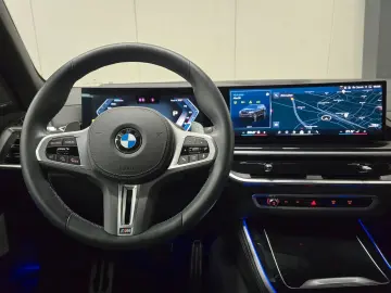 X5 M 60i M Pro *Sky-Lounge*22 Zoll*Iconic Glow*