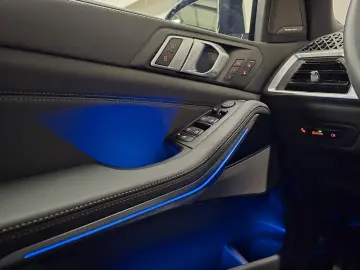 X5 M 60i M Pro *Sky-Lounge*22 Zoll*Iconic Glow*