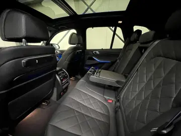 X5 M 60i M Pro *Sky-Lounge*22 Zoll*Iconic Glow*