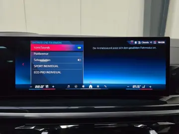 X5 M 60i M Pro *Sky-Lounge*22 Zoll*Iconic Glow*