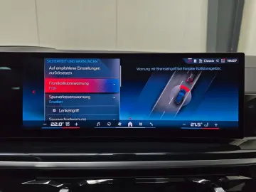 X5 M 60i M Pro *Sky-Lounge*22 Zoll*Iconic Glow*