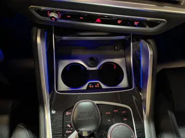 X5 M Competition~PANO~HUD~MASSAGE~SOFT-CLOSE