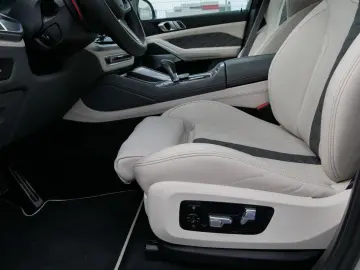 X5 M Competition*NAVI*LEDER*PANO*VOLL*
