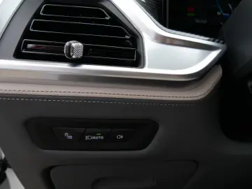 X5 M Competition*NAVI*LEDER*PANO*VOLL*