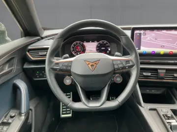 Formentor 2.0 TFSI DSG 4DRIVE LED+NAVI+AHK+PANO