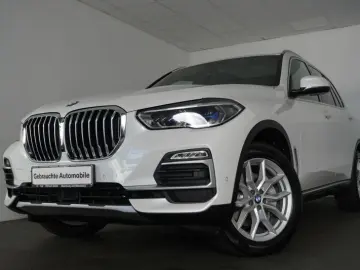 X5 xDrive30d xLine *STANDHEIZUNG.LASER.HUD.PGSD*