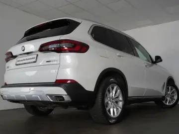 X5 xDrive30d xLine *STANDHEIZUNG.LASER.HUD.PGSD*