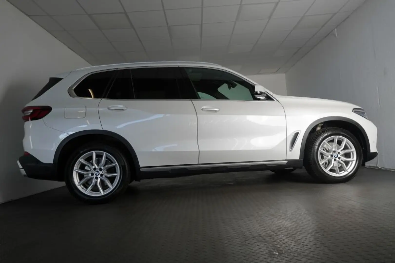 X5 xDrive30d xLine *STANDHEIZUNG.LASER.HUD.PGSD*