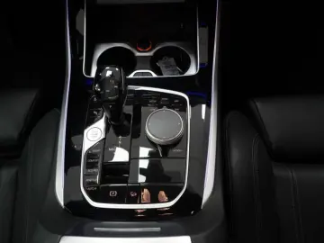 X5 xDrive30d xLine *STANDHEIZUNG.LASER.HUD.PGSD*