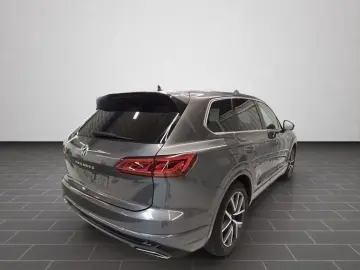 Touareg 3,0 TDI R-Line 4Motion AHK/Rückfahrkamer