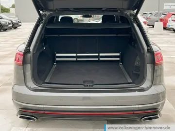 Touareg 3.0 TDI 4M R-Line AHK Navi Pano Sthzg HU