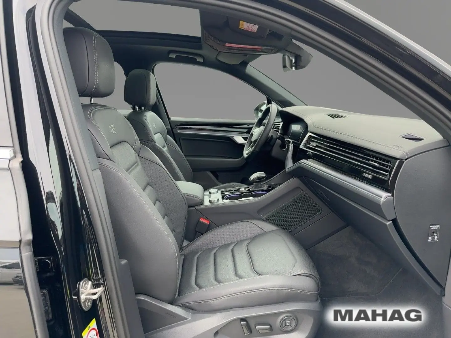 Touareg 3.0 TDI R-Line 4Motion ACC IQ.Light Navi
