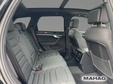 Touareg 3.0 TDI R-Line 4Motion ACC IQ.Light Navi