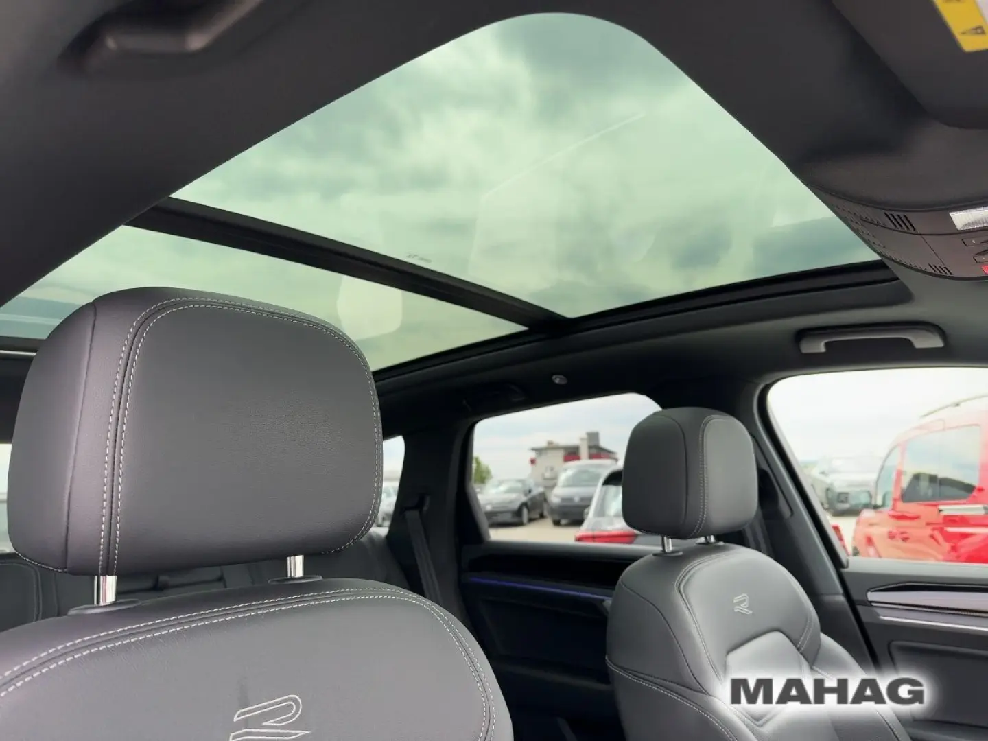 Touareg 3.0 TDI R-Line 4Motion ACC IQ.Light Navi