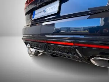 Touareg R-Line 3,0 l V6 TDI  4MOTION  BlackStyle