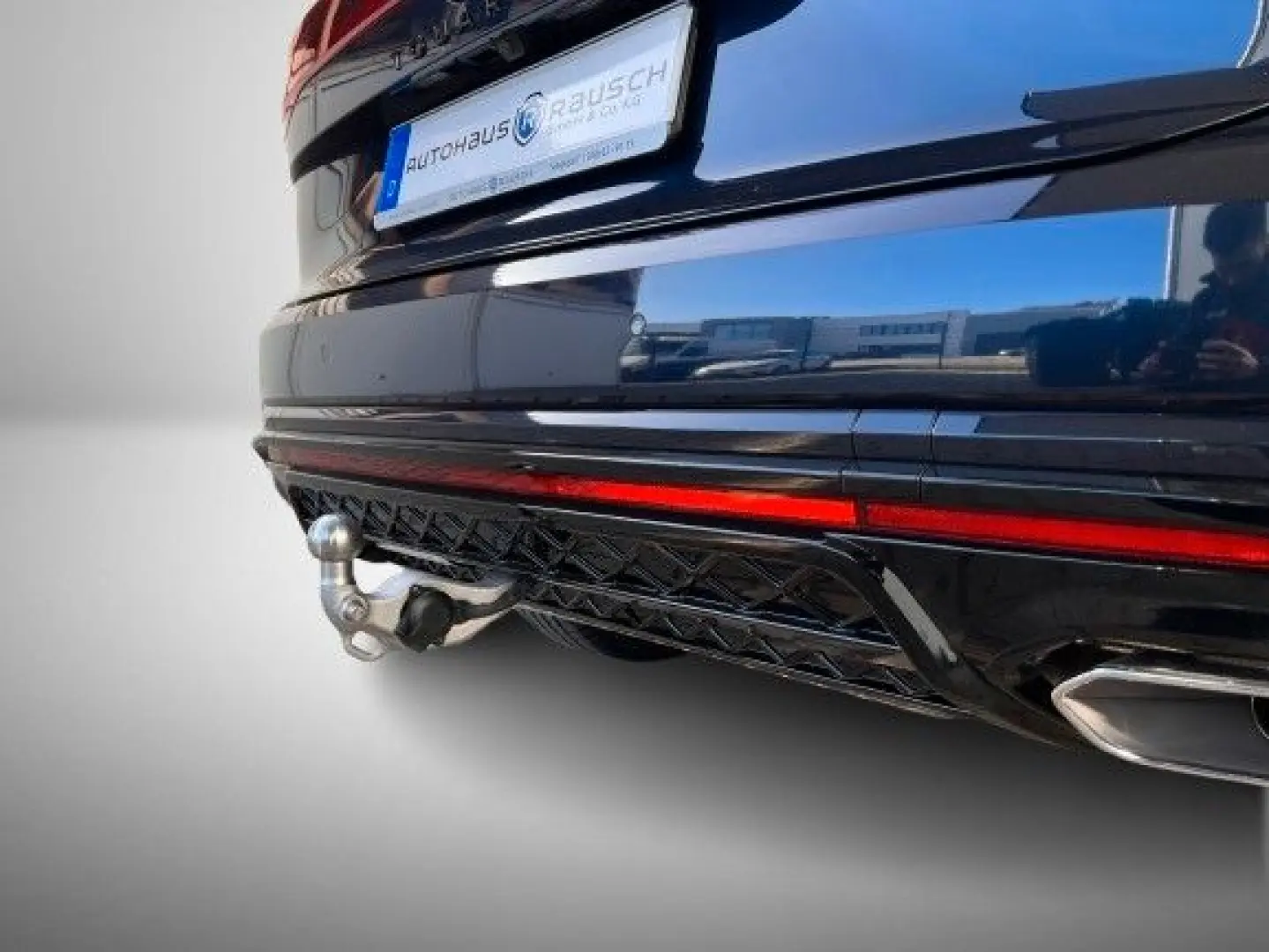 Touareg R-Line 3,0 l V6 TDI  4MOTION  BlackStyle