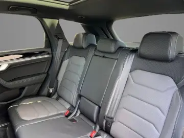 Touareg R-Line 3,0 l V6 TDI  4MOTION  BlackStyle