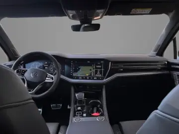 Touareg R-Line 3,0 l V6 TDI  4MOTION  BlackStyle