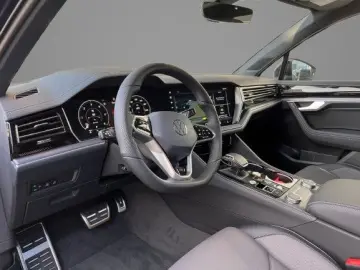 Touareg R-Line 3,0 l V6 TDI  4MOTION  BlackStyle