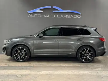 Touareg R-Line/NightVision/Masage/STHZ/SoftClose