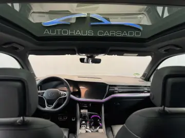 Touareg R-Line/NightVision/Masage/STHZ/SoftClose