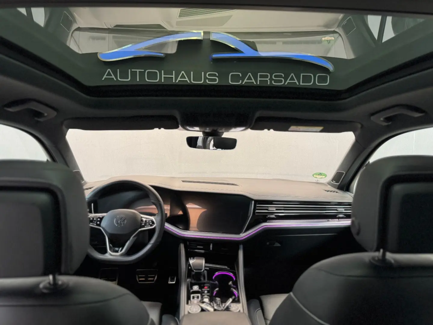 Touareg R-Line/NightVision/Masage/STHZ/SoftClose