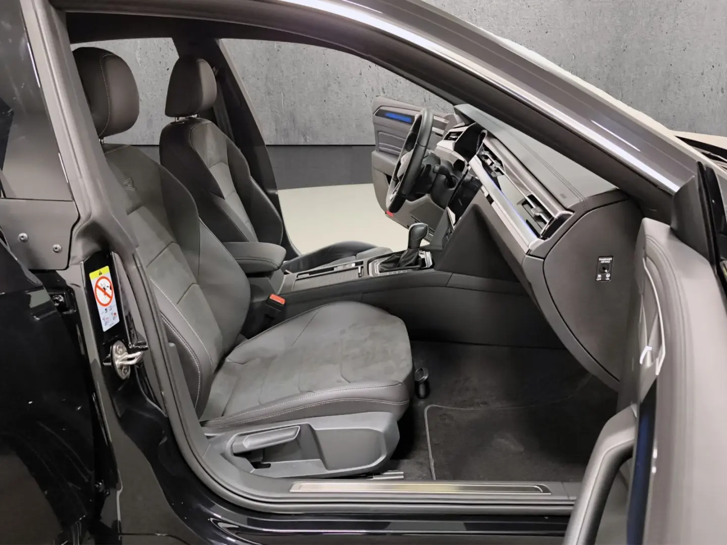 Arteon 2.0 TSI DSG 4M R-Line, AHK, Matrix, 20