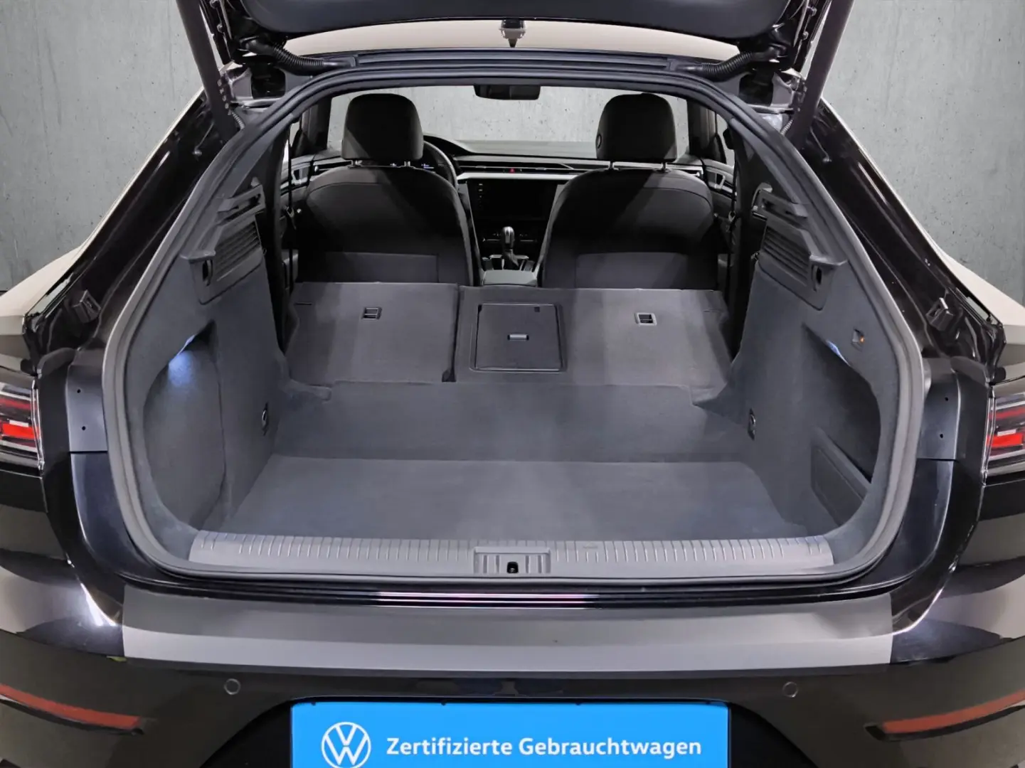 Arteon 2.0 TSI DSG 4M R-Line, AHK, Matrix, 20
