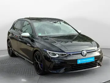Golf VIII R 4M DSG Navi LED Pano HUD