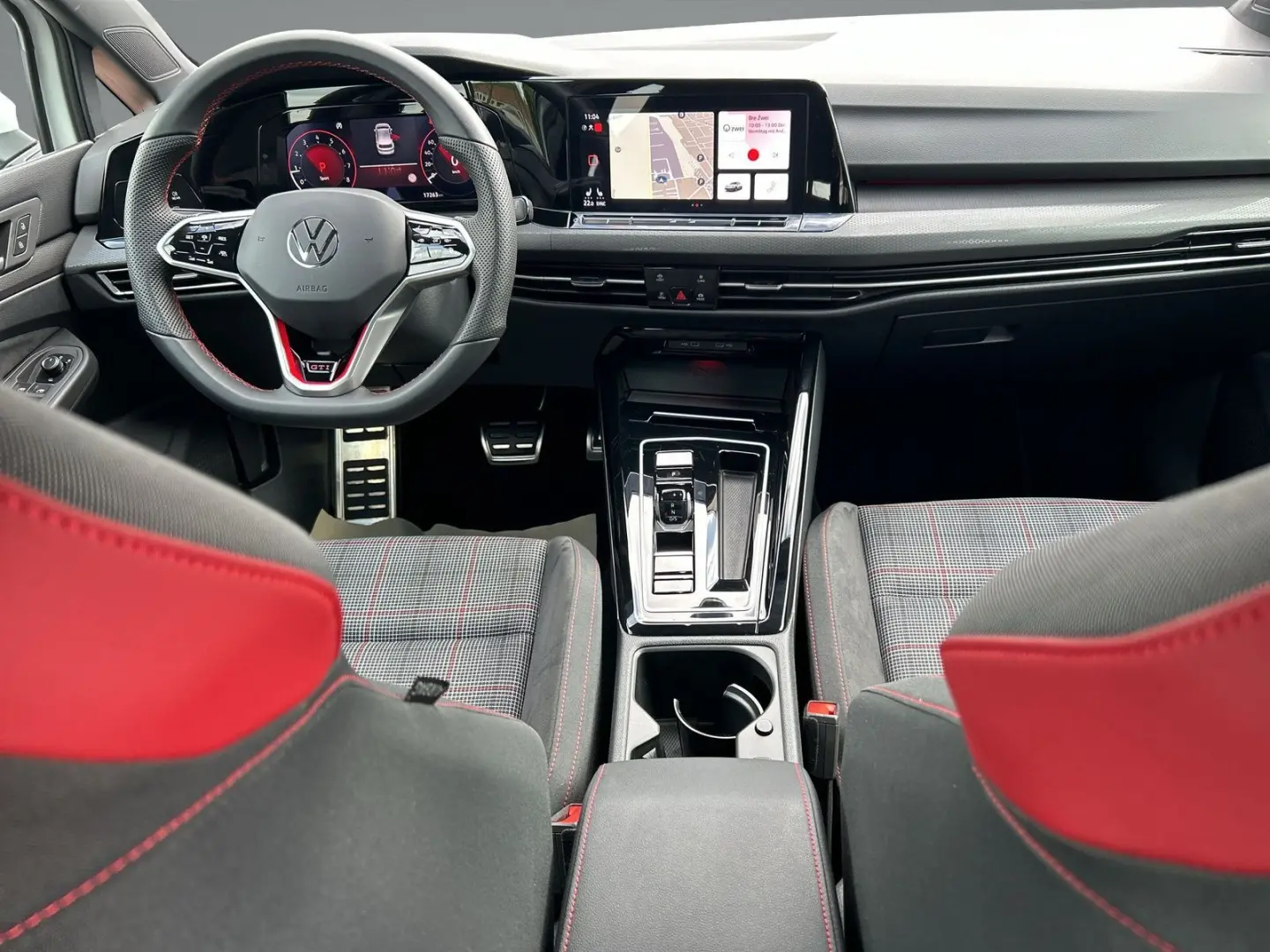 Golf GTI VIII 2.0 TSI GTI DSG+LED PLUS+NAVI+ACC