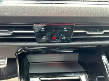 Golf GTI VIII 2.0 TSI GTI DSG+LED PLUS+NAVI+ACC