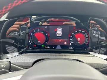 Golf GTI VIII 2.0 TSI GTI DSG+LED PLUS+NAVI+ACC