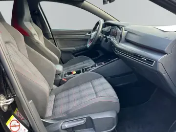 Golf VIII GTI 2.0 TSI DSG+LED+NAVI+KAMERA+H&K+AC