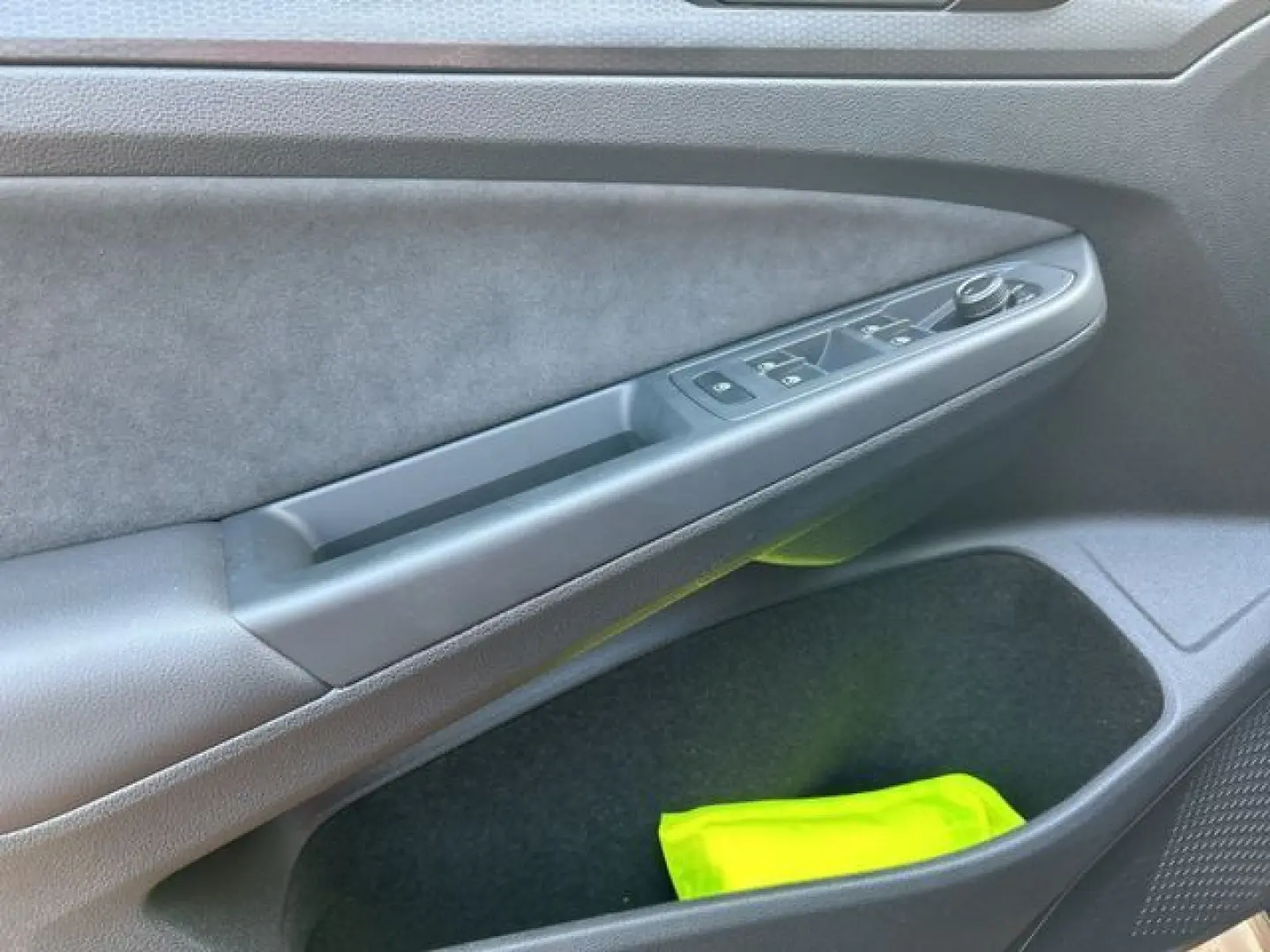 Golf VIII GTI 2.0 TSI DSG+LED+NAVI+KAMERA+H&K+AC