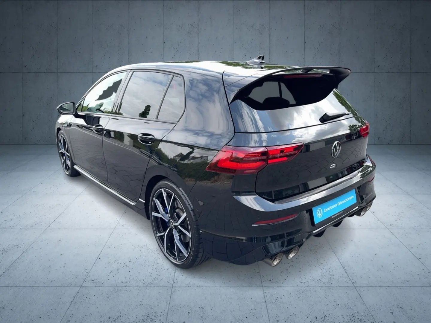 Golf R Performance Akrapovic/Pano/DCC/h&k/Leder/