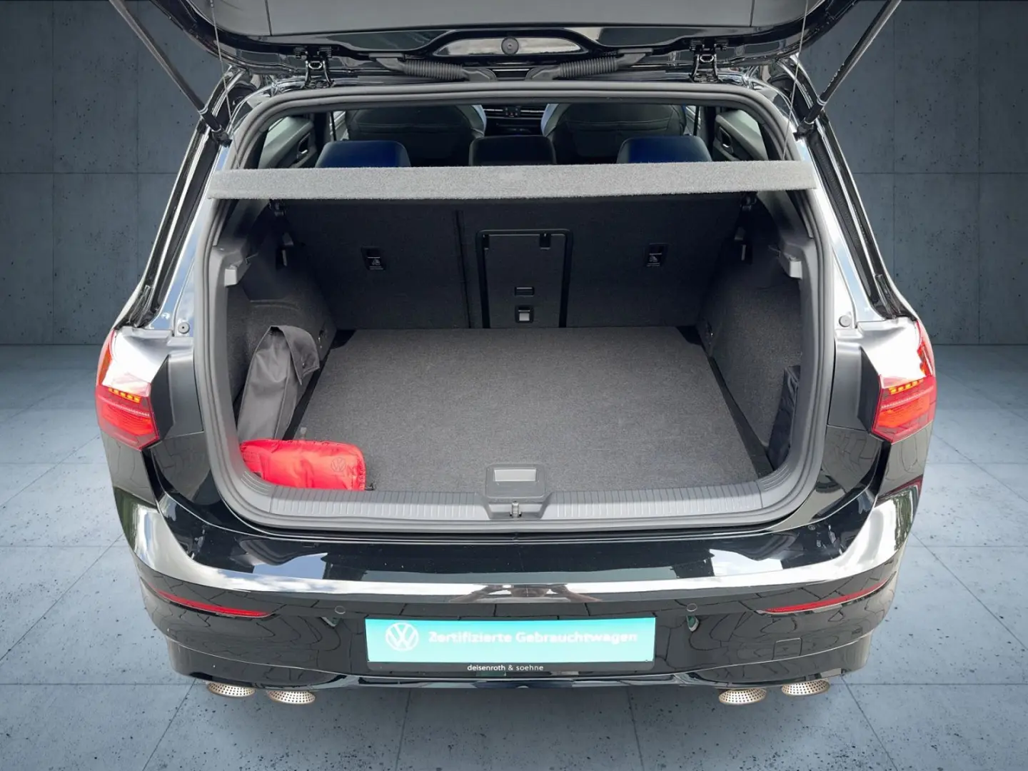 Golf R Performance Akrapovic/Pano/DCC/h&k/Leder/