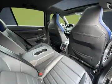 Golf R Performance Akrapovic/Pano/DCC/h&k/Leder/