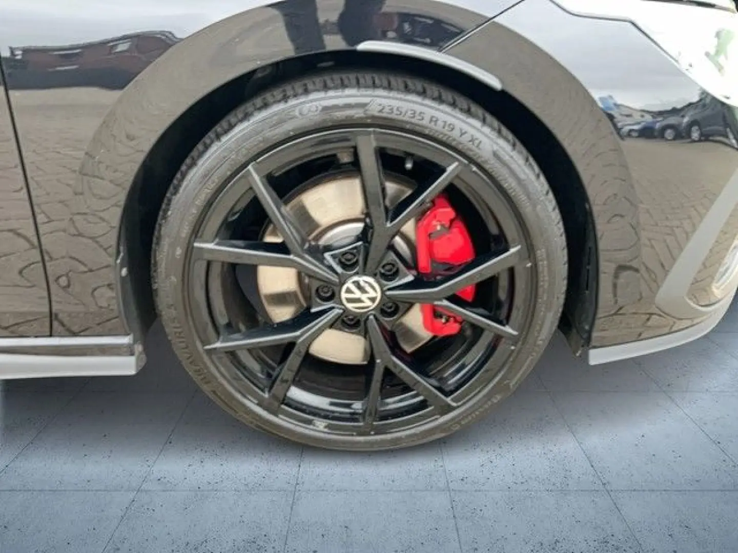 Golf VIII 2.0 TSI DSG GTI AHK LED LM19 NAVI PANO