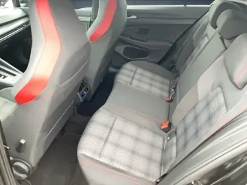 Golf VIII 2.0 TSI DSG GTI AHK LED LM19 NAVI PANO