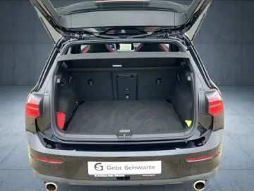 Golf VIII 2.0 TSI DSG GTI AHK LED LM19 NAVI PANO