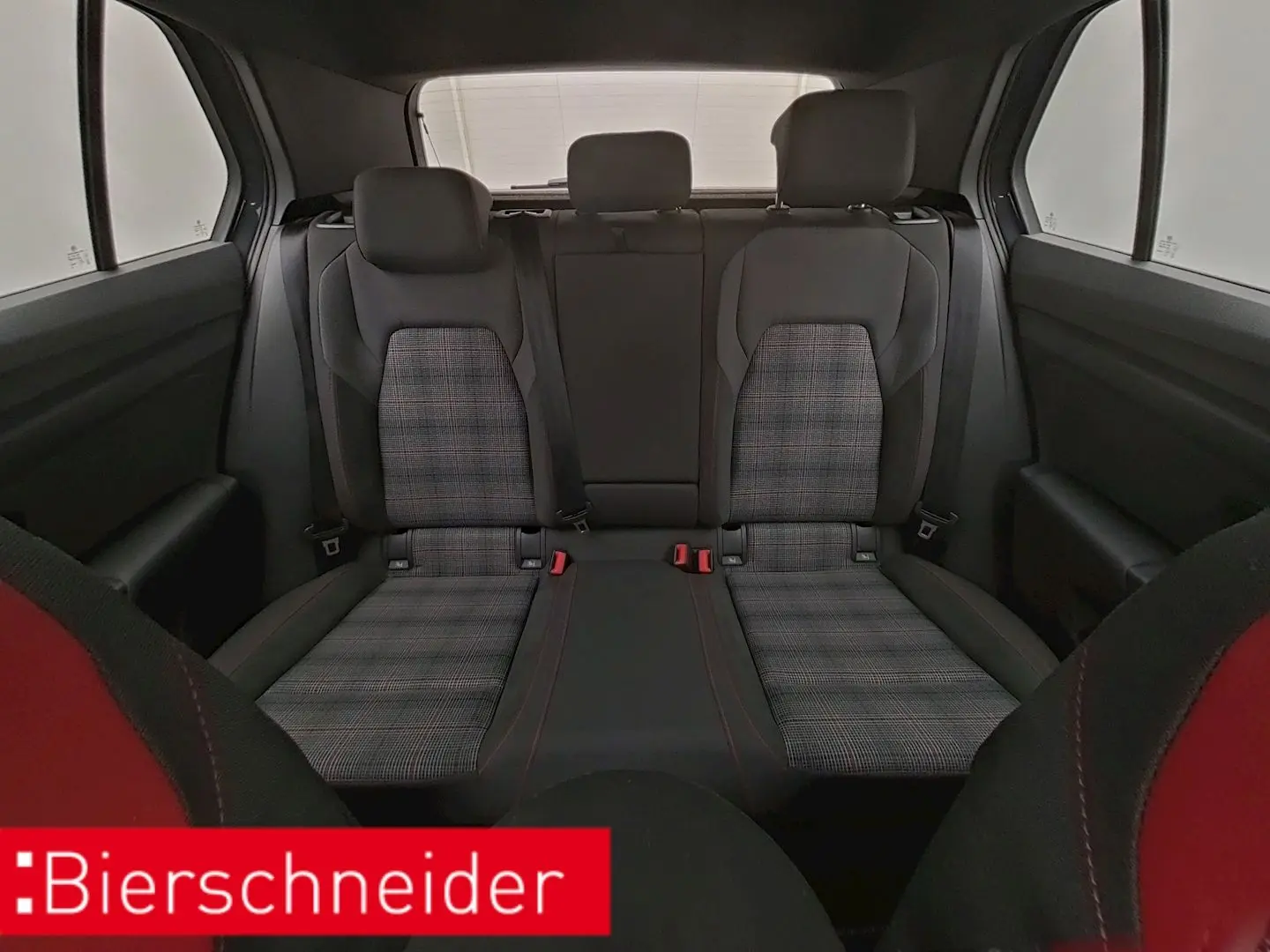 Golf GTI 8 2.0 TSI DSG BLACK STYLE IQ.LIGHT PANO