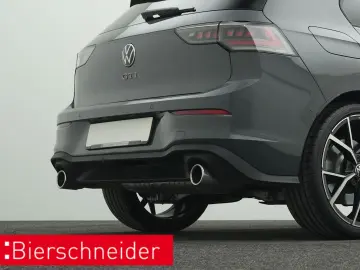 Golf GTI 8 2.0 TSI DSG BLACK STYLE IQ.LIGHT PANO