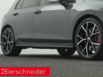Golf GTI 8 2.0 TSI DSG BLACK STYLE IQ.LIGHT PANO