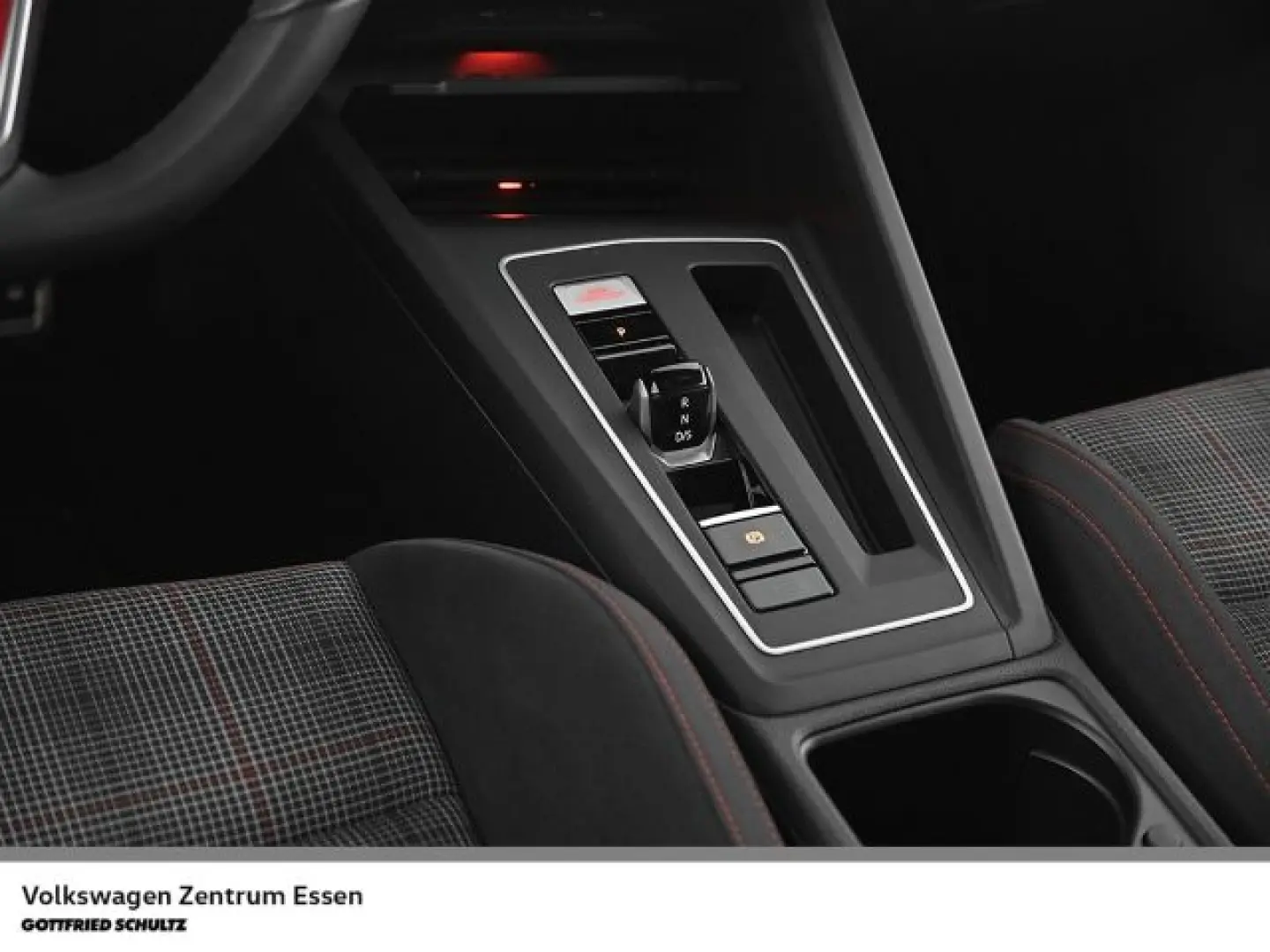 Golf GTI DSG Matrix Navi D-Cockpit Sitzhzg