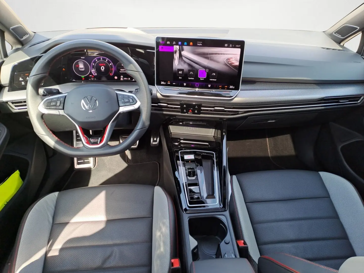 Golf GTI DSG Leder HUD HarmanKardon AHK Pano DCC