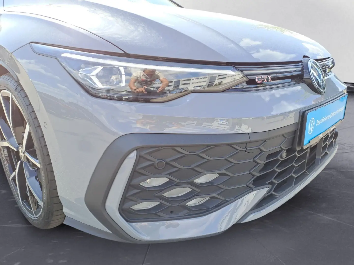 Golf GTI DSG Leder HUD HarmanKardon AHK Pano DCC