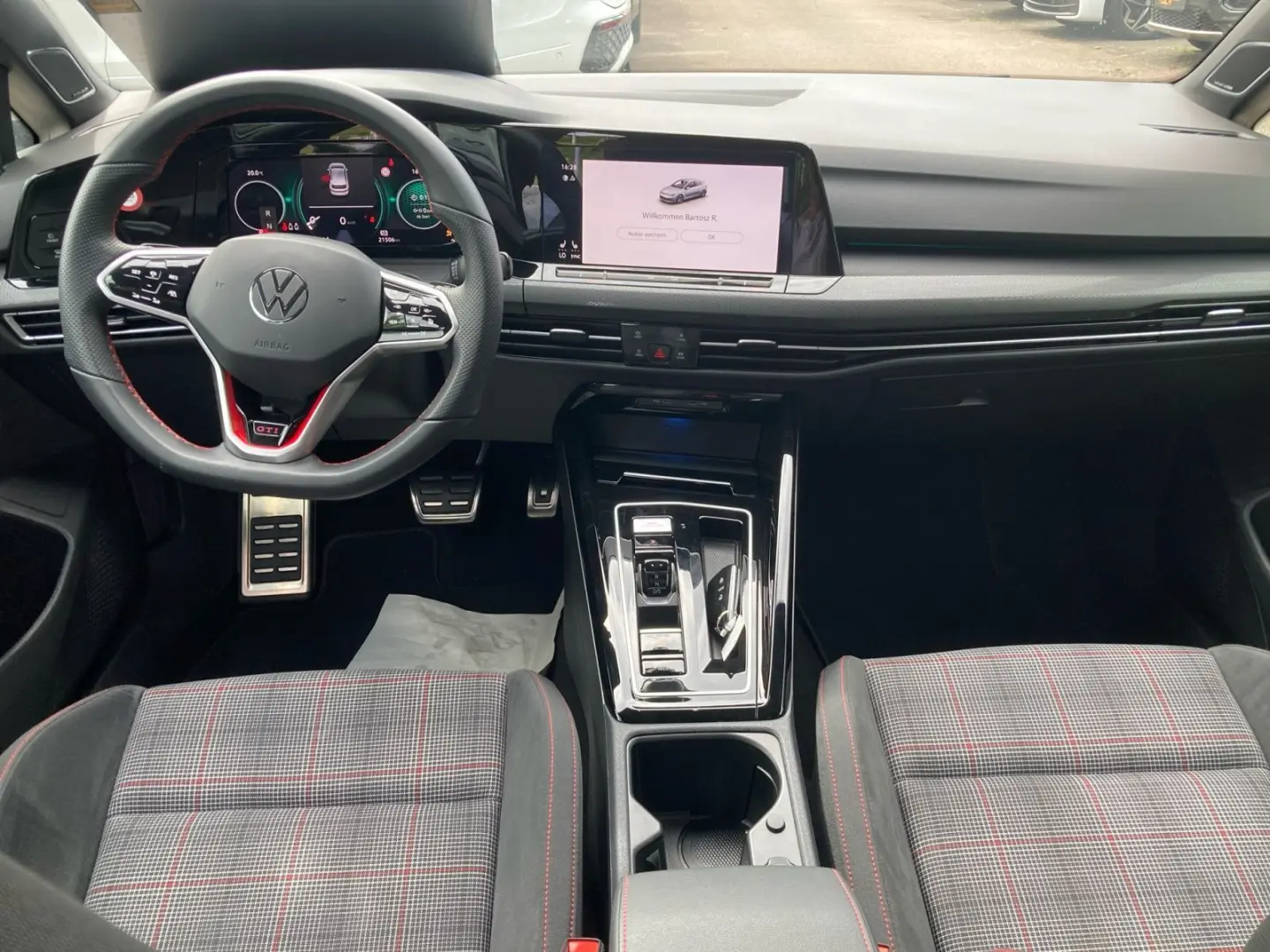 Golf VIII GTI DSG Navi LED HUD Kamera