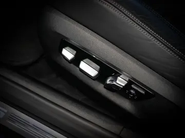 M5 Limousine M Driver's Package Aut Nav LED B&W 