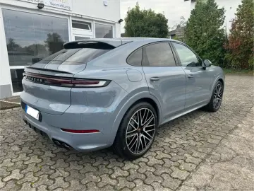 Porsche Cayenne Coupe SPORTDESIGN LuftF HUP 360