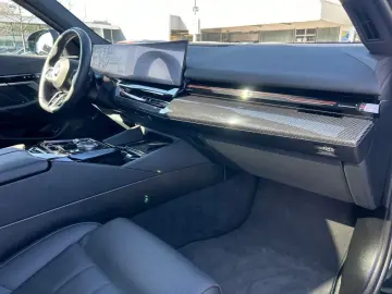 520d Lim. M Sport Pro AHK StHz Da+ Pa+ HK KomfSi